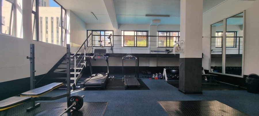 2 Bedroom Property for Sale in Cape Town City Centre Western Cape